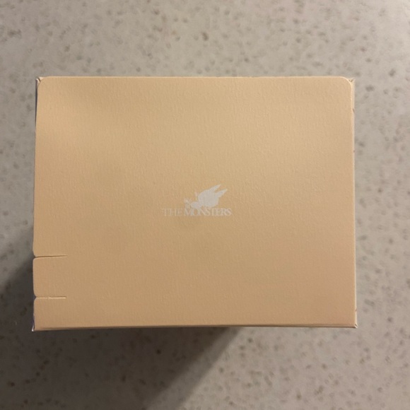 Unopened Have A Seat Sisi Labubu Authentic - Picture 10 of 10